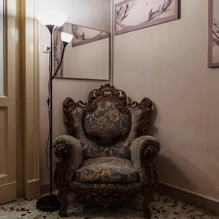 Bed and breakfast Bed And Books