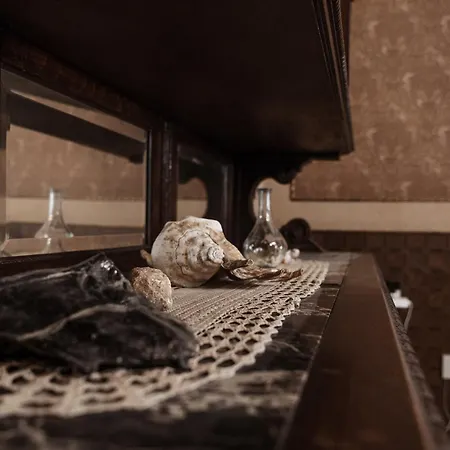 Bed and breakfast Bed And Books